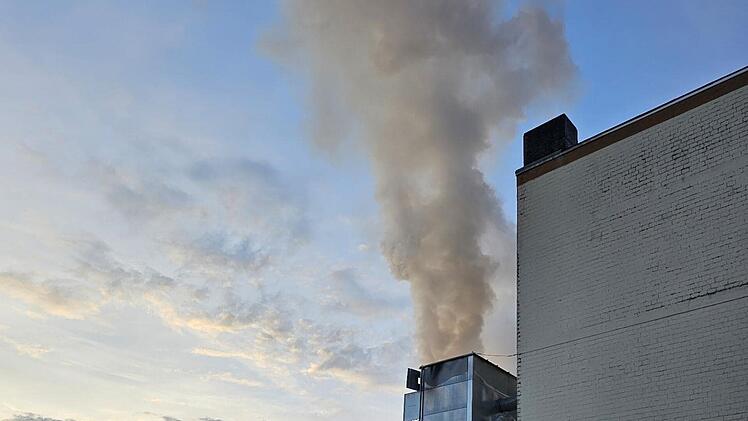 Oberwasungen: Brand in Schreinerei sorgt f&uuml;r f&uuml;nfstelligen Sachschaden