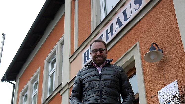 Er geht! Nicht jetzt, aber 2026: Bürgermeister Markus Mönch wird sich kein viertes Mal für seinen jetzigen Job bewerben. - Foto: Berthold Köhler