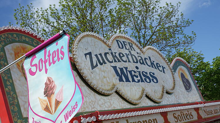 Coburg: Frühlingsfest 2022 eröffnet - Fahrgeschäfte, Atrraktionen & Co. - das wird geboten