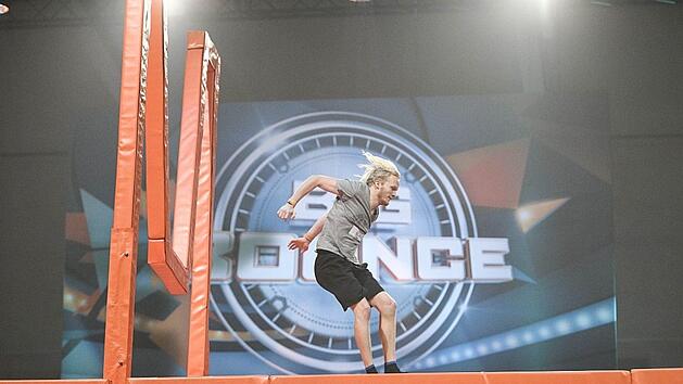 Kilian Langer (28), Student aus Erlangen ist bereit für den großen Sprung. Am Freitag geht es für ihn bei "Big Bounce" um 100.000 Euro. Foto: RTL