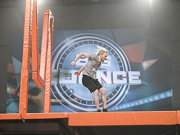 Kilian Langer (28), Student aus Erlangen ist bereit für den großen Sprung. Am Freitag geht es für ihn bei "Big Bounce" um 100.000 Euro. Foto: RTL