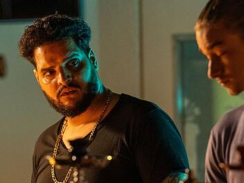 Der Betreiber einer Shisha-Bar verschwindet spurlos. Zu Hause wartet seine besorgte Familie.