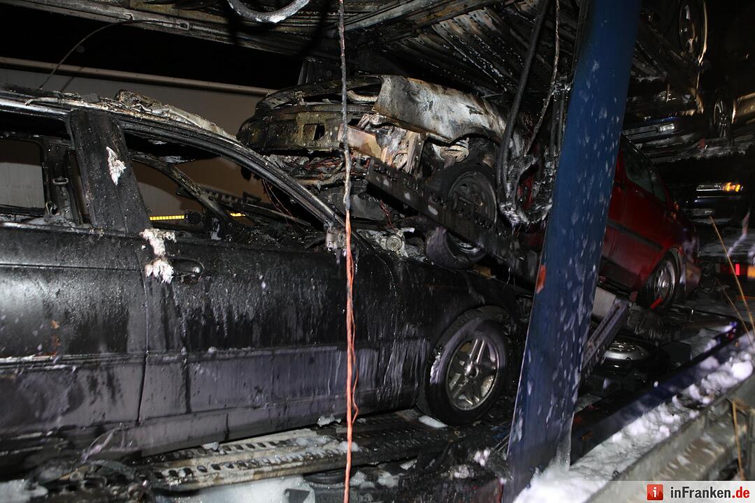 Lkw fängt auf A6 bei Herriden Feuer