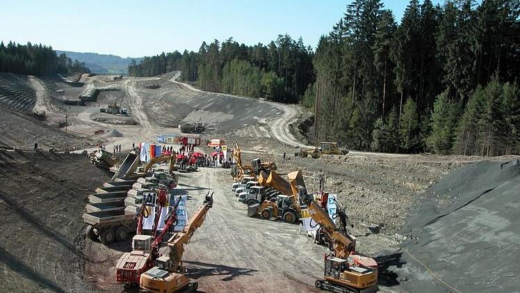 So sah die Großbaustelle in Blickrichtung Weißenbrunn aus.