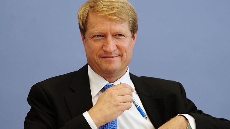 Die "taz" schreibt über den heutigen Intendanten des Bayerischen Rundfunks: "Wer in Günther Jauch den idealen Schwiegersohn sieht, hatte noch nie mit Ulrich Wilhelm zu tun." Foto: Archiv/Hannibal/dpa