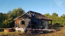 Das abgebrannte Vereinsheim Foto: Freiwillige Feuerwehr Kersbach
