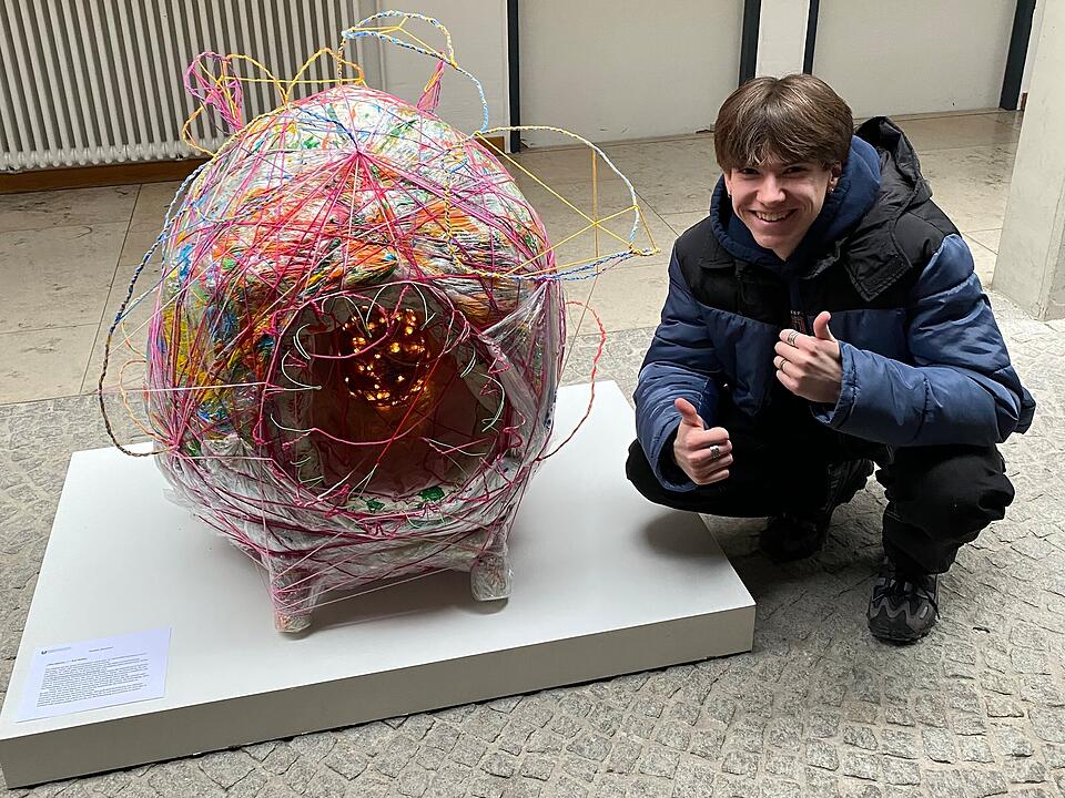 Eric studiert Kunstpädagogik an der KU Eichstätt-Ingolstadt.