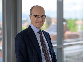 FAU Erlangen-Nürnberg: Prof. Dr. Heinrich Iro wird erster hauptamtlicher Ärztlicher Direktor