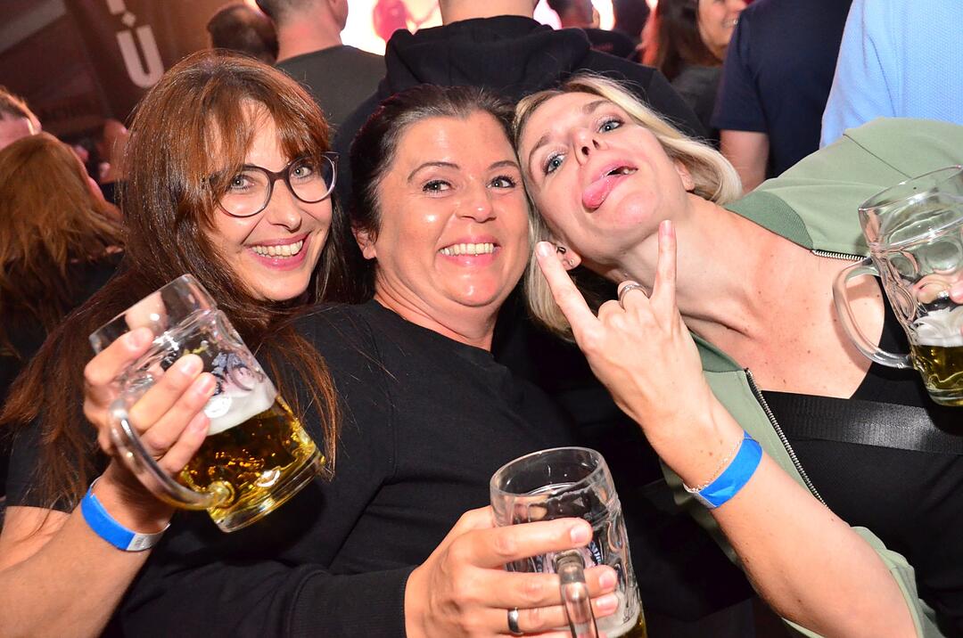 Schlachtschüssel & FUCK