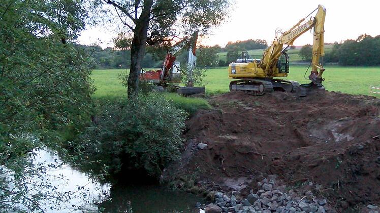 In Meschenbach ist am Freitagabend eine giftige Granate explodiert. Foto: News5/Herse