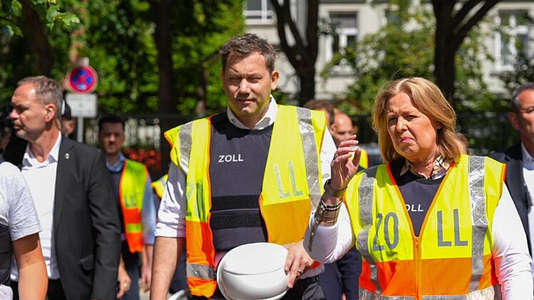 Finanzkontrolle Schwarzarbeit des Zolls