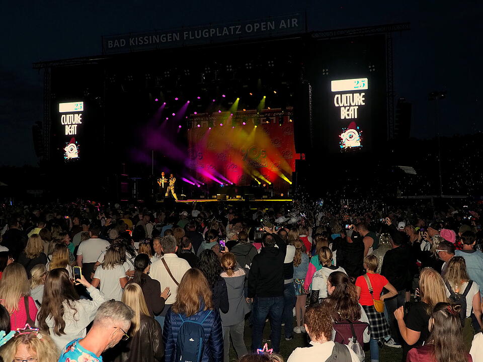 Die Mega Party voller Hits & Nostalgie.