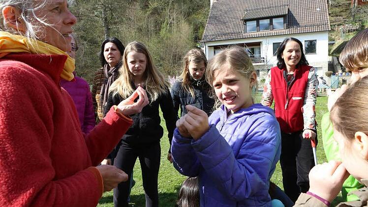 Wildkräuter-Nachmittag bei unserer Traumgarten AG Foto: Barbara Herbst