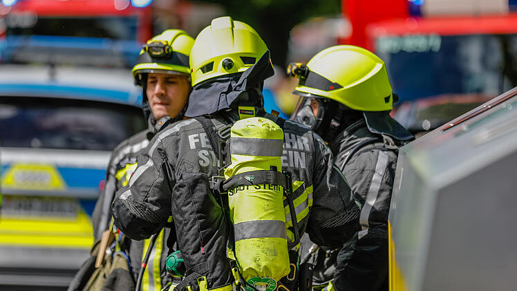Balkon- und Wohnungsbrand in Oberasbach: Bewohner evakuiert