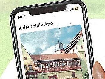 Neuerdings gibt es auch eine Tour durch das Erlebnismuseum Rote Mauer und eine digitale Führung zu den Wandmalereien.