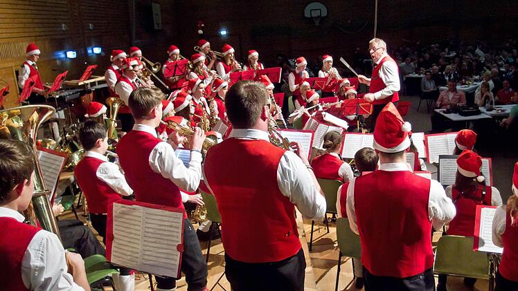 Impressionen vom Konzert des Jugendorchesters und des Musikvereins Rödental in der Franz-Goebel-Halle.Foto: Jochen Berger