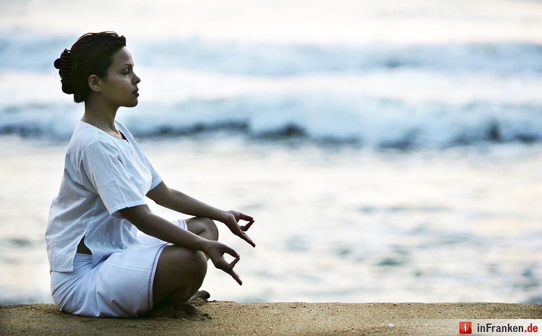 1. Entspannung: Sonne und Strände gibt‘s überall im Land. Egal ob weißer Sand, roter Sand oder Kies, hier gibt es wunderschöne Plätze direkt am Meer.