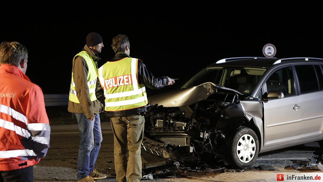 Unfall auf der B2: 80-Jährige in Lebensgefahr