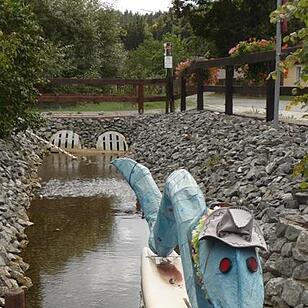 Kneipp-Nessie Zedersitz