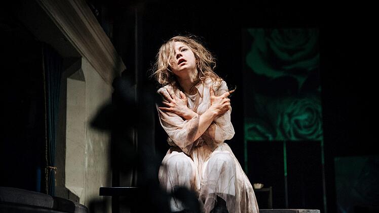 Szene aus William Shakespeares "Othella: Das Drama feierte Premiere am Landestheater Coburg.Foto: Sebastian Buff