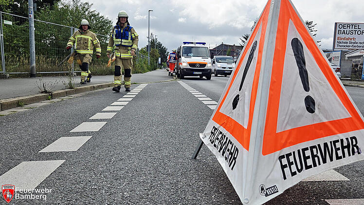 Unfall an Bamberger Bahnübergang simuliert - Feuerwehr probt Ernstfall