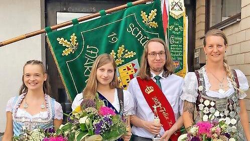 Das neue Königshaus der Marktleugaster Schützen.