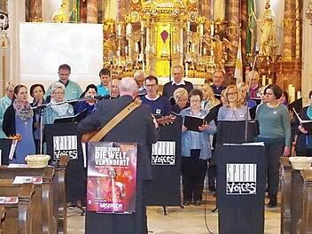 Die "Spirit Voices" am vergangenen Sonntag beim Misereor-Konzert in Marienweiher Foto: Heike Schülein
