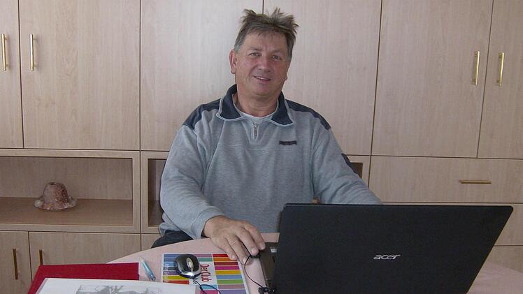 Reinhard Müller sammelt die Schicksale von Vertriebenen. Foto: Malbrich