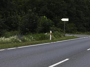 Die Stadt Wallenfels hätte sich im Bereich der Kläranlage ein Überholverbot gewünscht, dies wurde jedoch vom Landratsamt abgelehnt.  Foto: mw