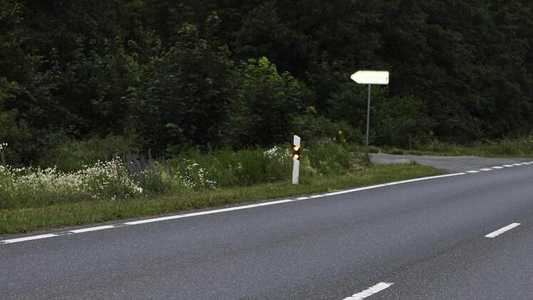 Die Stadt Wallenfels hätte sich im Bereich der Kläranlage ein Überholverbot gewünscht, dies wurde jedoch vom Landratsamt abgelehnt.  Foto: mw