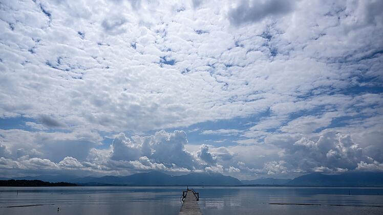 Wolken am Chiemsee