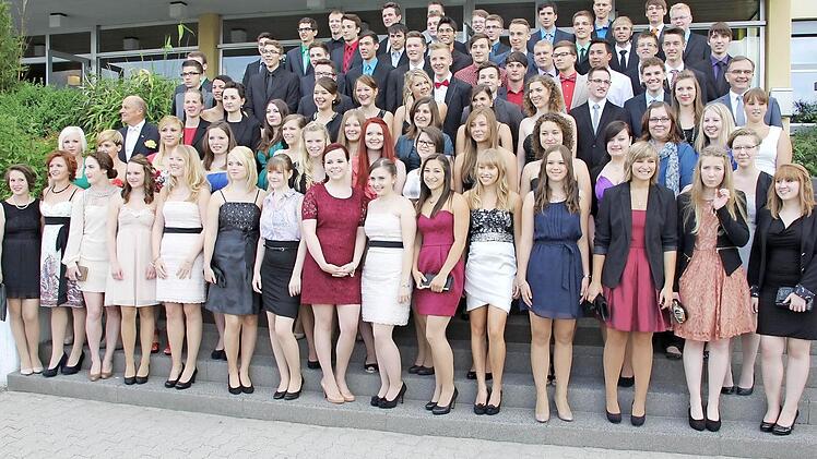 84 Abiturienten wurde am gestrigen Freitag am Eberner Gymnasium verabschiedet,