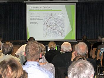 Auf reges Interesse stieß die Informationsveranstaltung des Vereins "Lebenswertes Geisfeld".