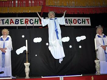 Unvergessen bleibt der Auftritt der "drei fliegenden Engel".privat