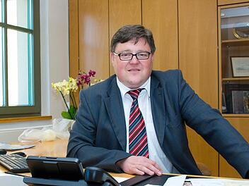 Matthias Schneiderbanger ist Bürgermeister von Zapfendorf. Er wurde festgenommen wegen dem Verdacht auf Unterschlagung.  Foto: Archiv