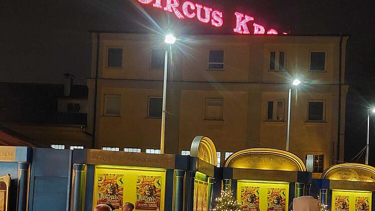 Premiere im M&uuml;nchner Circus Krone gest&ouml;rt