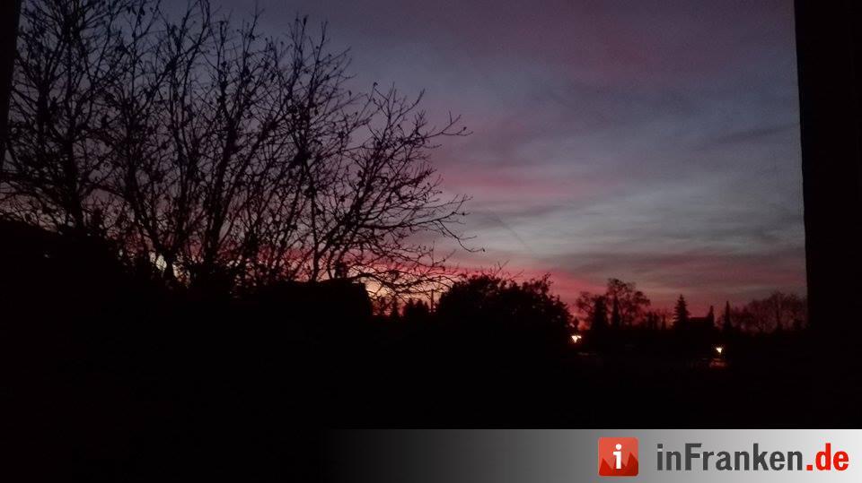 Abendrot vom 8.11.2015 - Die Bilder unserer Leser