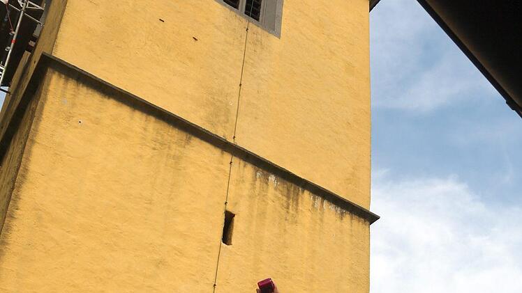 Impression vom Einbau der neuen Kirchenglocken in Gleußen.Berthold Köhler