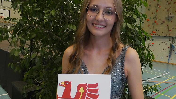 MGF- Jahrgangsbeste Elena Brandl will nun Medizin studieren. Foto: Werner Reißaus