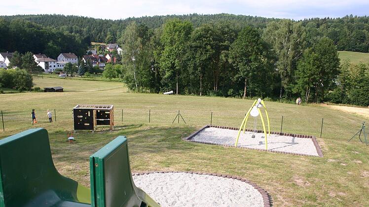 Der neu gestaltete Spielplatz in Neukirchen Foto: Martin Rebhan