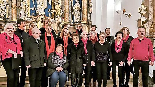 Der Chor der Singgemeinschaft Pretzfeld begeisterte die Zuh&ouml;rer in St. Kilian mit weihnachtlichen Kl&auml;ngen.