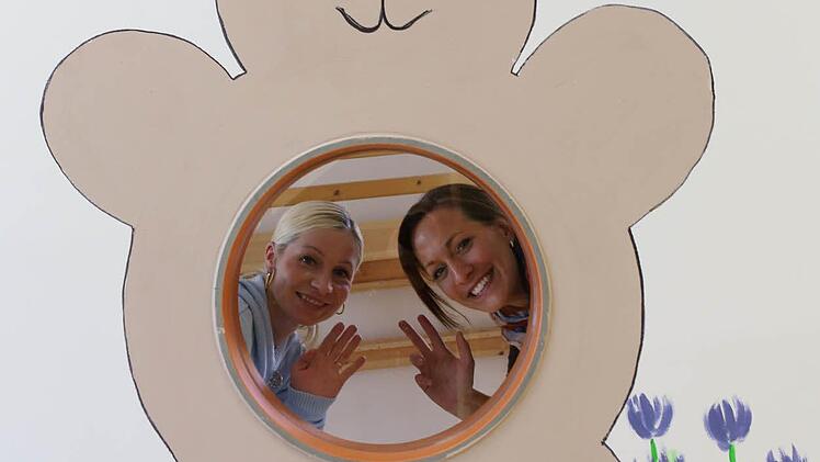 Huhu - Kristin Jäger (links) und Daniela Kalenyak.