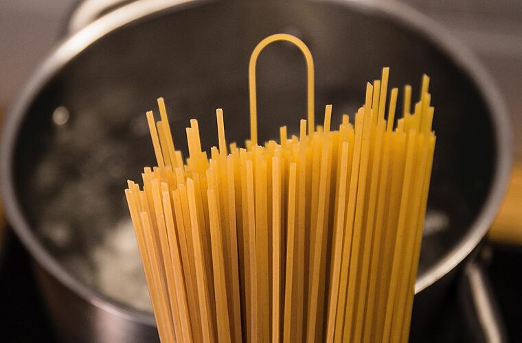 Vorsicht: 8 Fehler die Sie beim Kochen von Nudeln und Pasta dringend vermeiden sollten