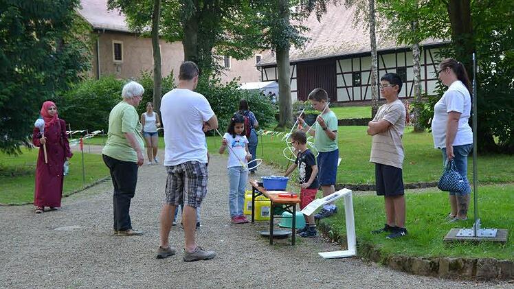 Viel Spaß für Groß und Klein bot das Spielfest. Foto: Björn Hein