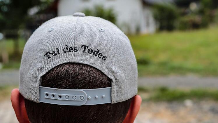Das "Rundum-Wohlfühl-Dorf" in Oberfranken verbirgt ein Geheimnis, das sein grausiger Spitzname ans Licht bringt. Fotos: Matthias Hoch