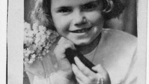 Irene bei ihrer Kommunion 1944