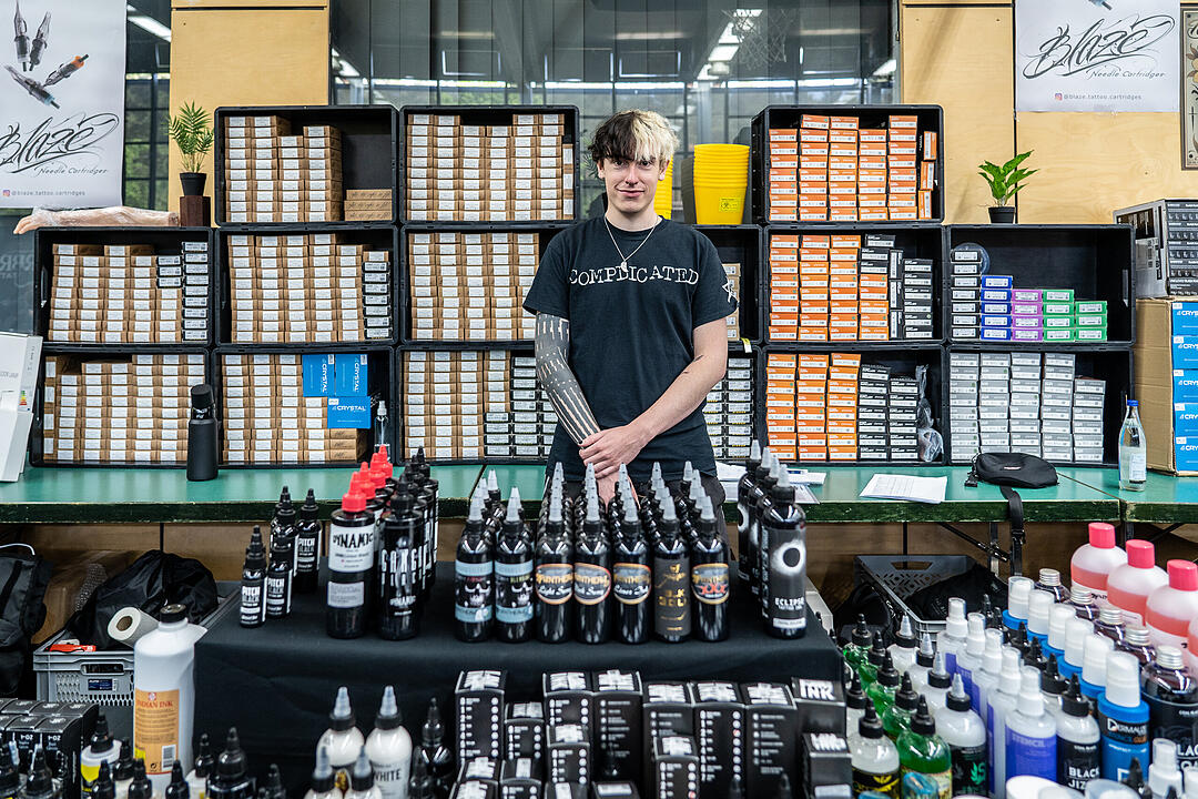 Mit vielen Top Tattookünstlern und Händlern.