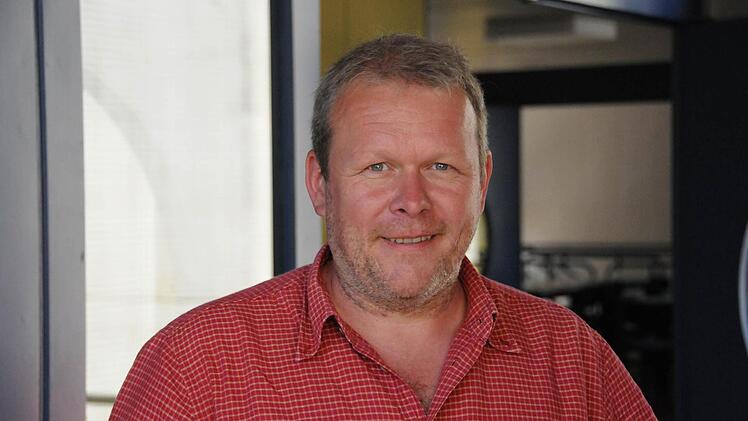 Professor Harald Lange ist überzeugt: Weitere Profifußballer werden sich zu ihrer Homosexualität bekennen.  Foto: uni würzburg