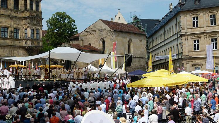 Das traditionelle Heinrichsfest lockt auch in diesem Jahr auf den Domberg.  Foto: Archiv/Marion Krüger-Hundrup