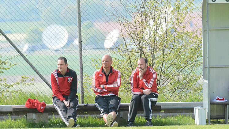 Fuchsstadts Trainer-Riege bei der Arbeit. Foto: ssp